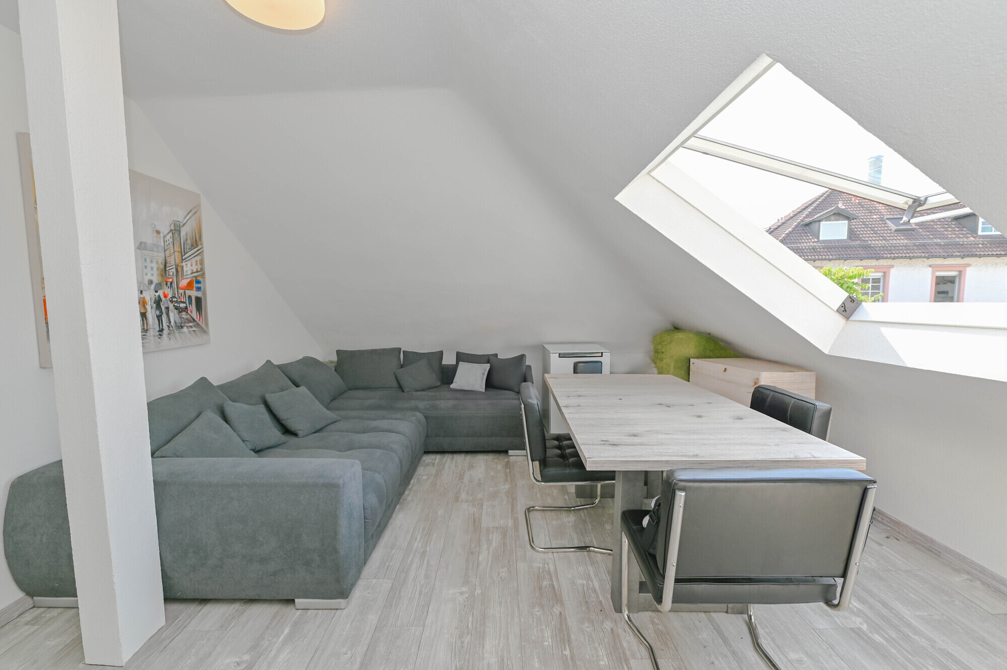 Wohn- Esszimmer DG Whg.