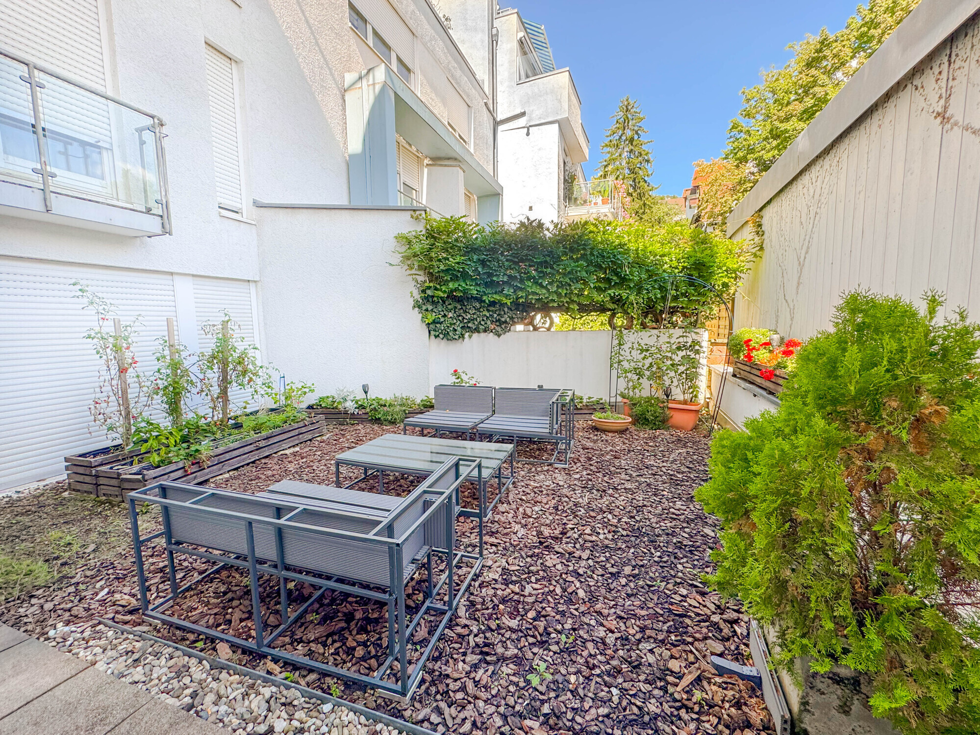 eigene Terrasse