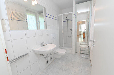 Badezimmer 2